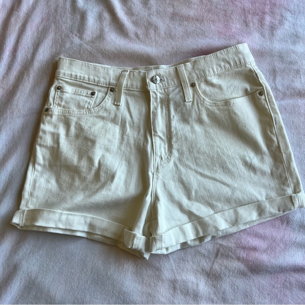 *Moving Sale* JCrew White Denim Cuffed Shorts, size 29 Medium NWT